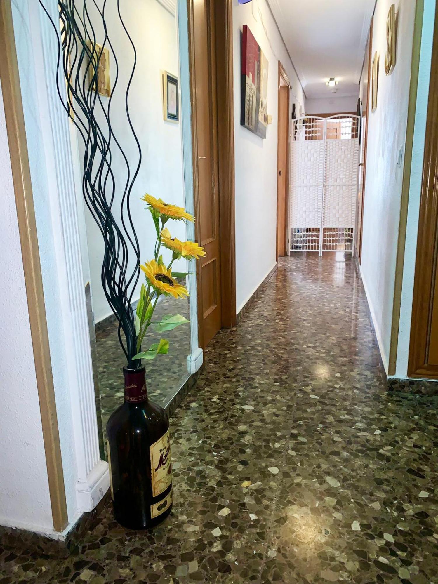 Apartamento Compartido Con Vista Al Puerto Valencia Apartment Екстериор снимка