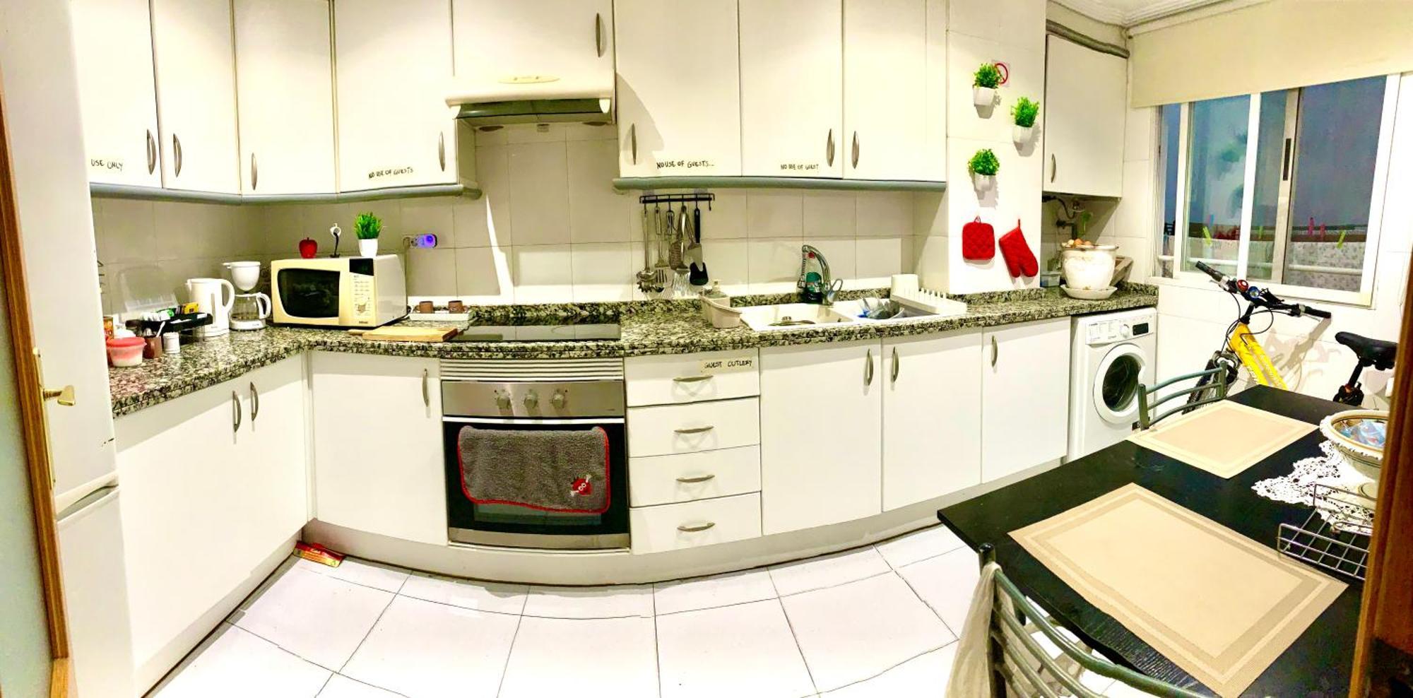 Apartamento Compartido Con Vista Al Puerto Valencia Apartment Екстериор снимка